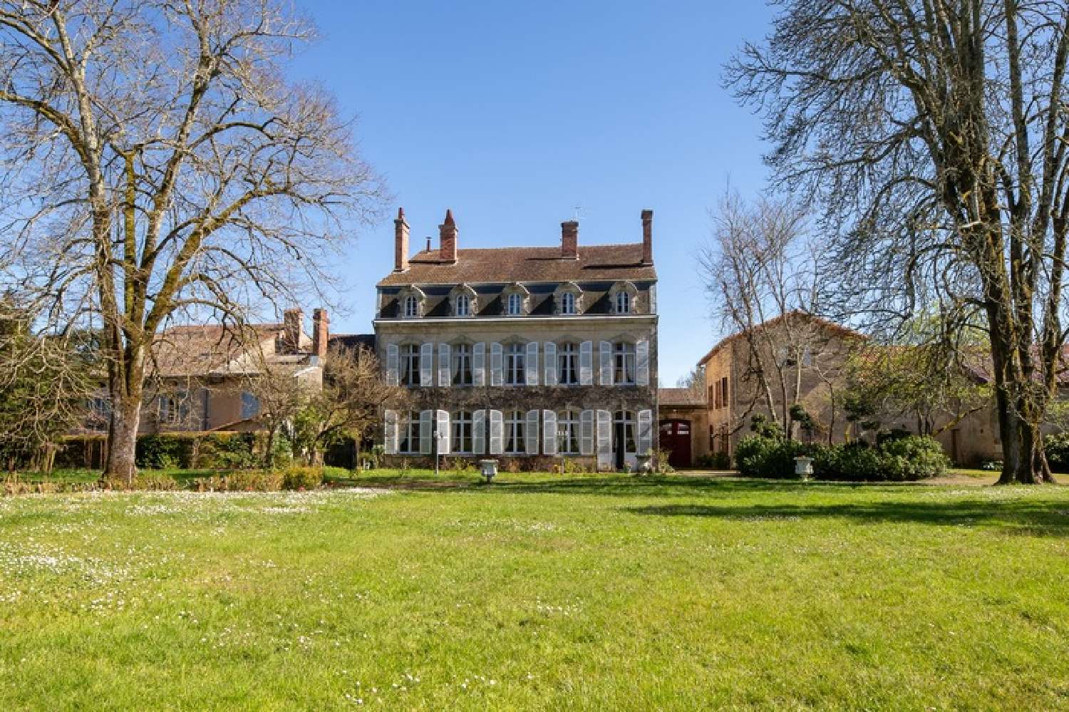  for sale mansion Saint-Justin Landes 1
