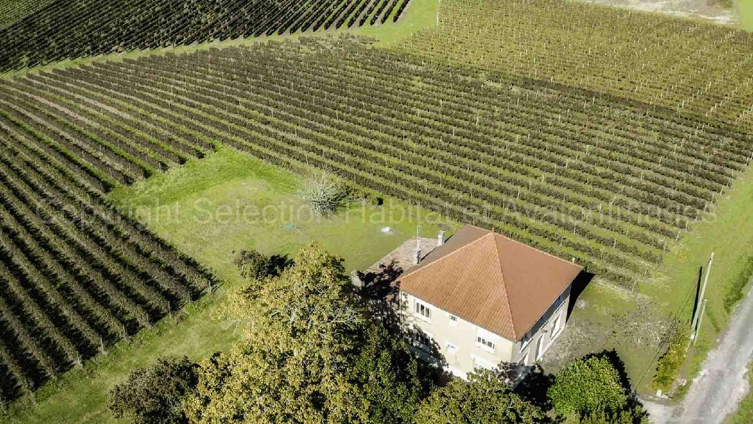  for sale mansion Saussignac Dordogne 1