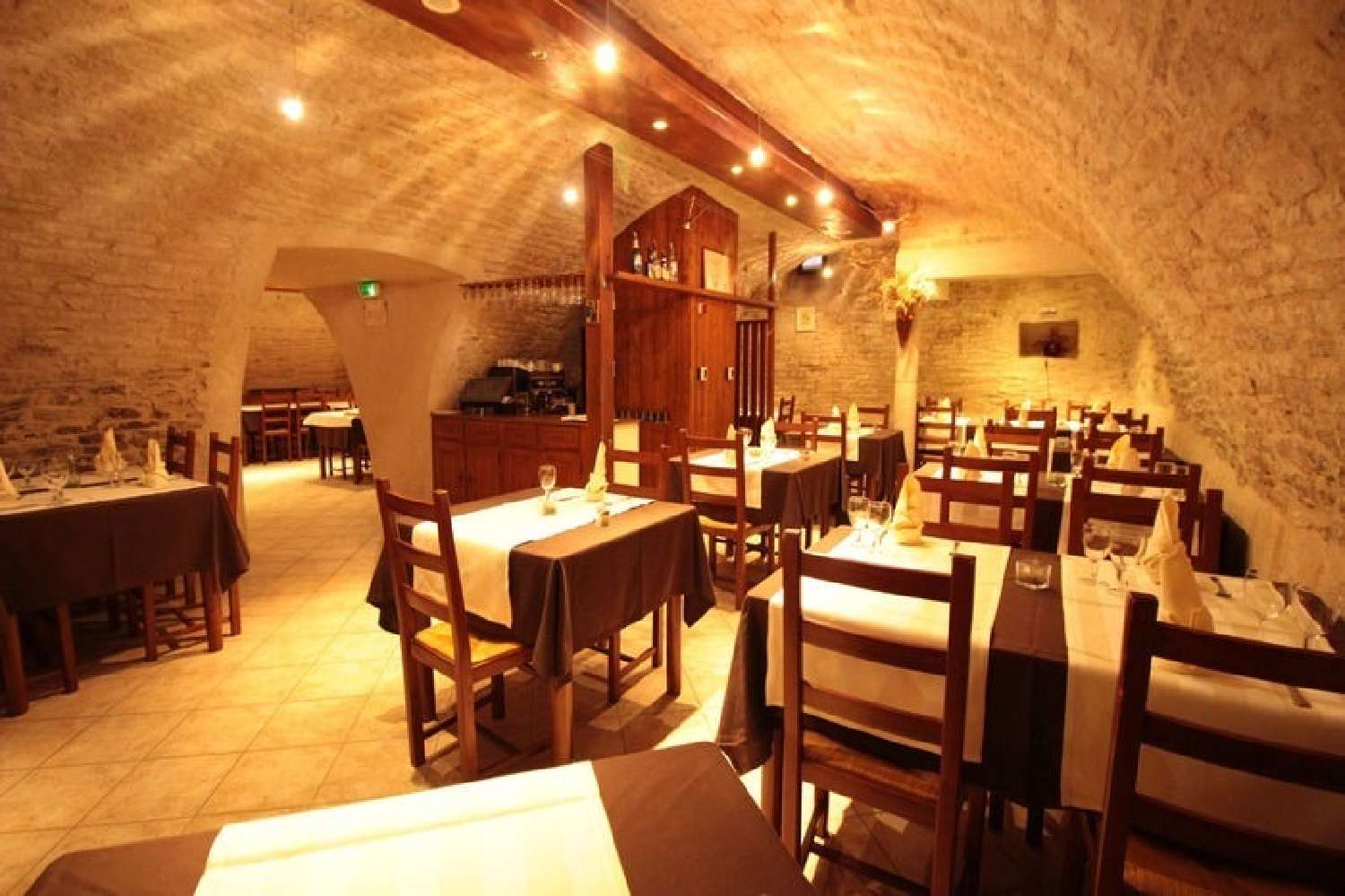 Champlitte-la-Ville Haute-Saône Restaurant Bild 6810200