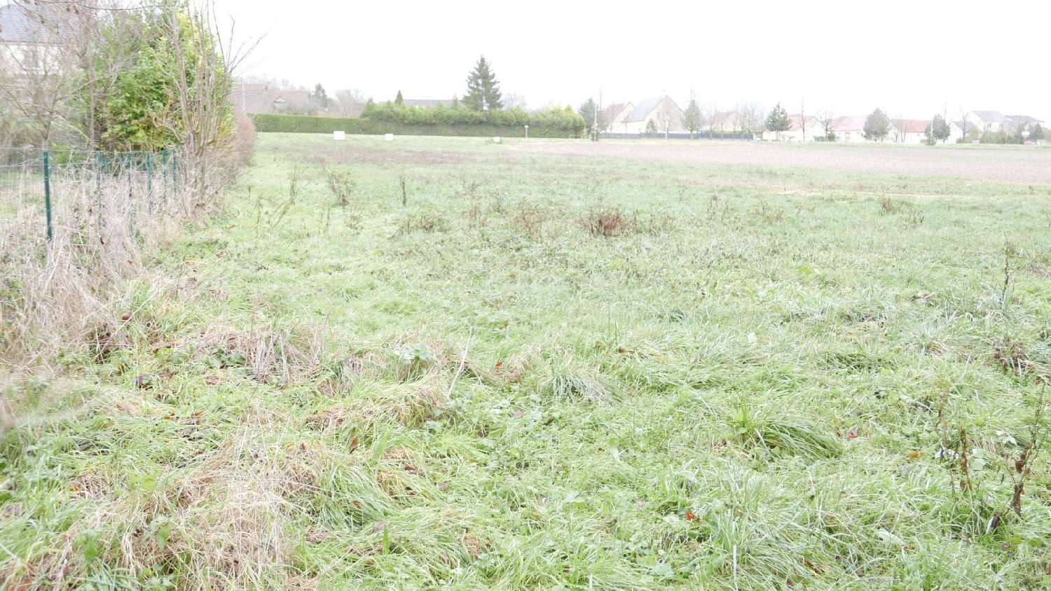  kaufen Grundstück Le Châtelet-sur-Retourne Ardennes 2