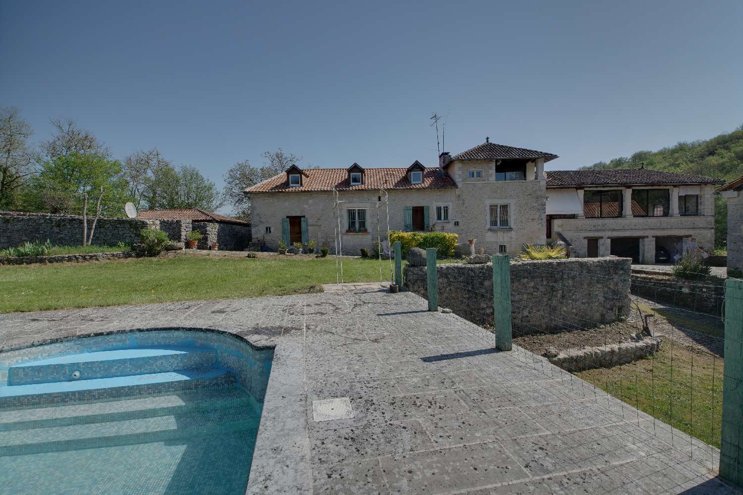  for sale villa La Gonterie-Boulouneix Dordogne 8