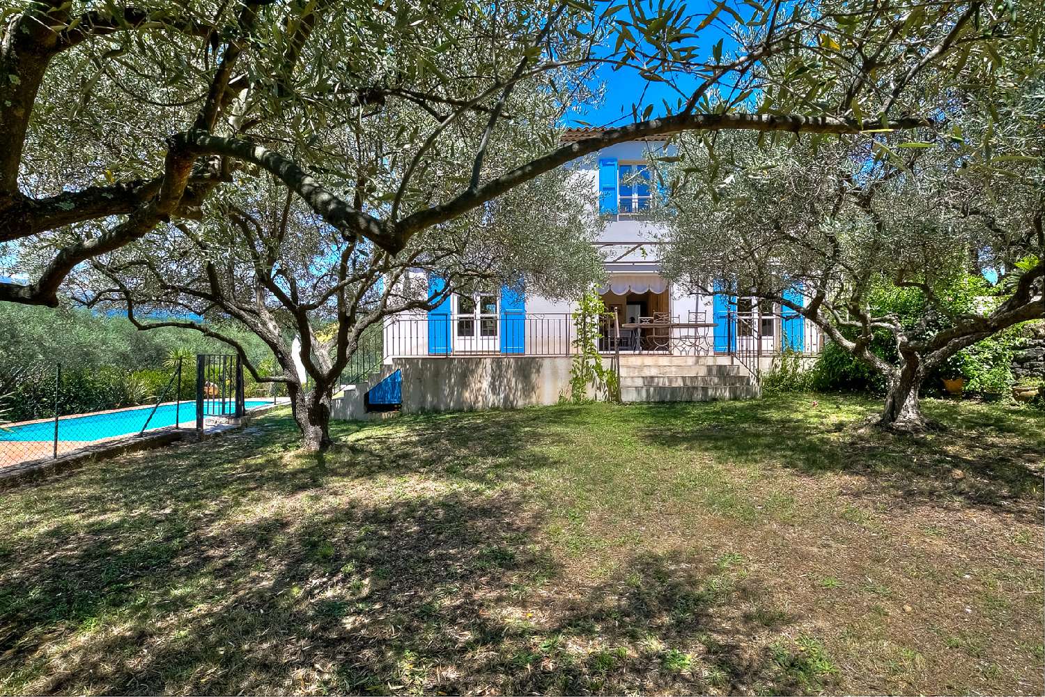  for sale villa Le Rouret Alpes-Maritimes 2