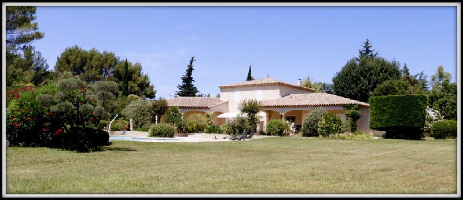  à vendre villa Venelles Bouches-du-Rhône 1