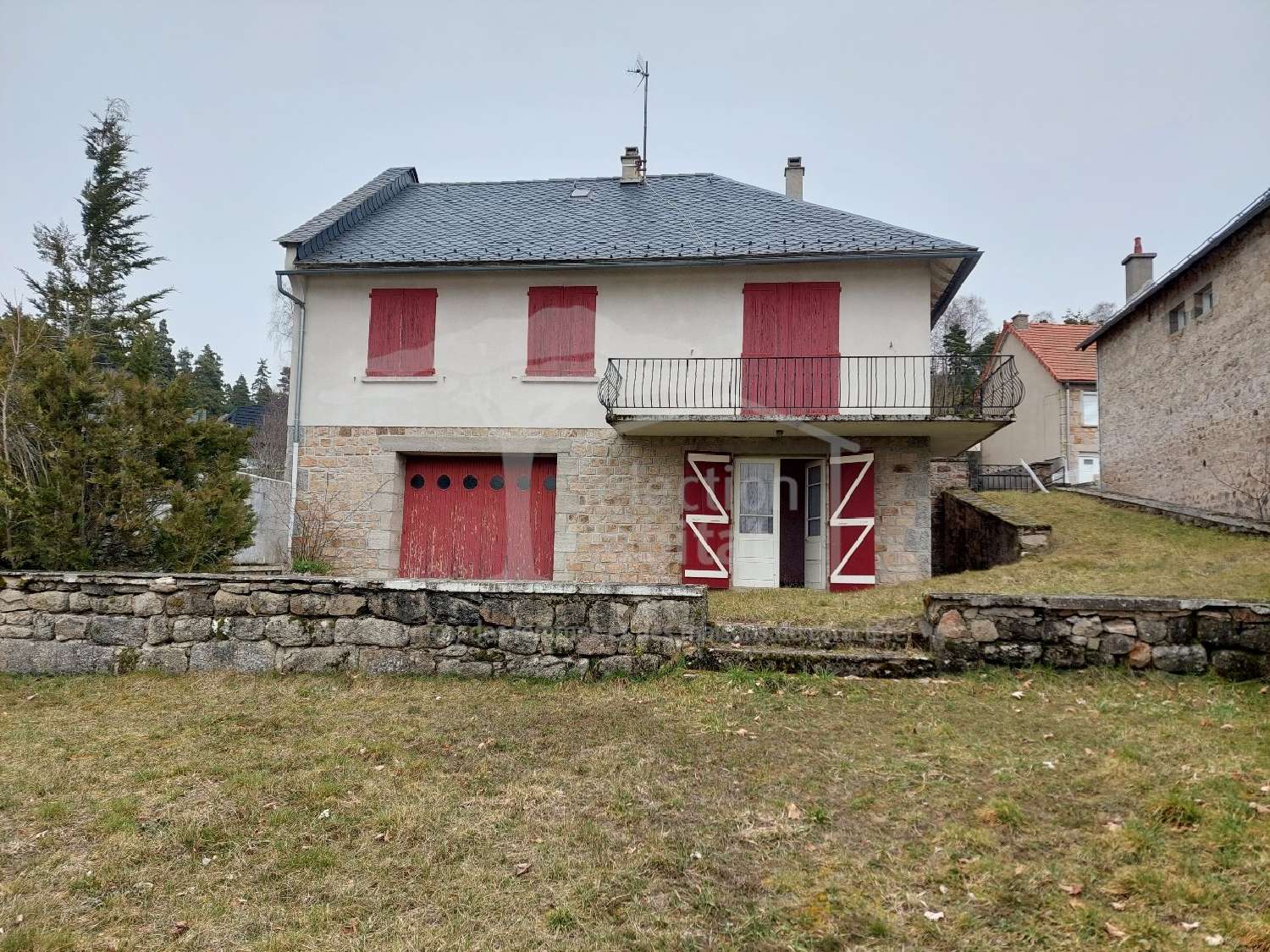  for sale village house Aumont-Aubrac Lozère 1