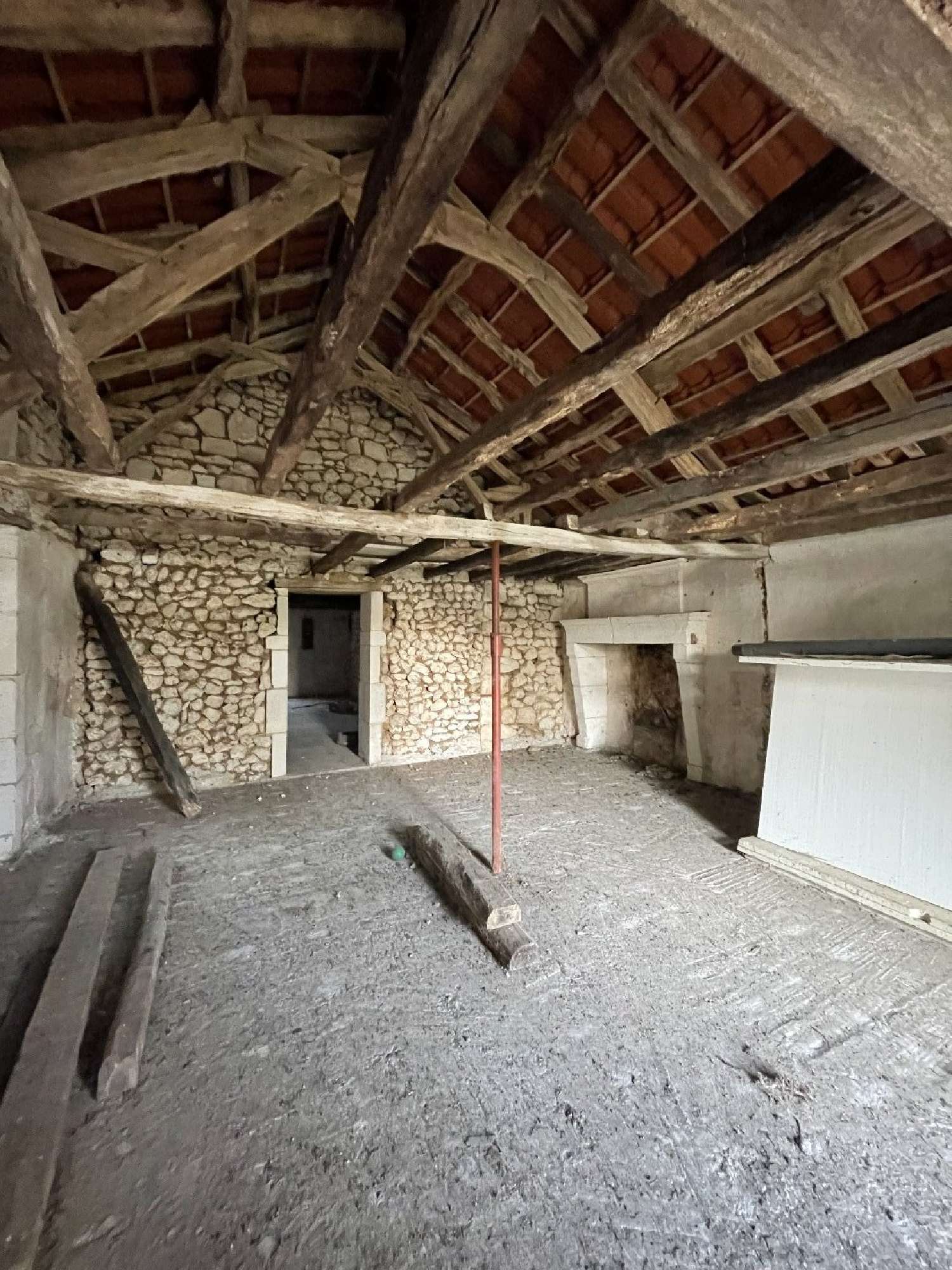  à vendre maison de village Bourdeilles Dordogne 5