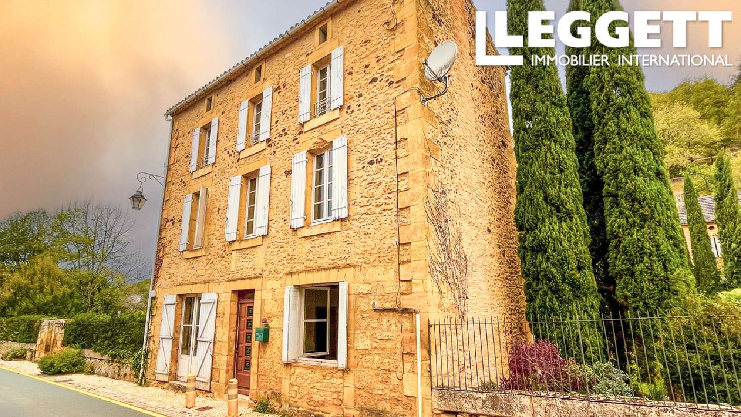  à vendre maison de village Cadouin Dordogne 1