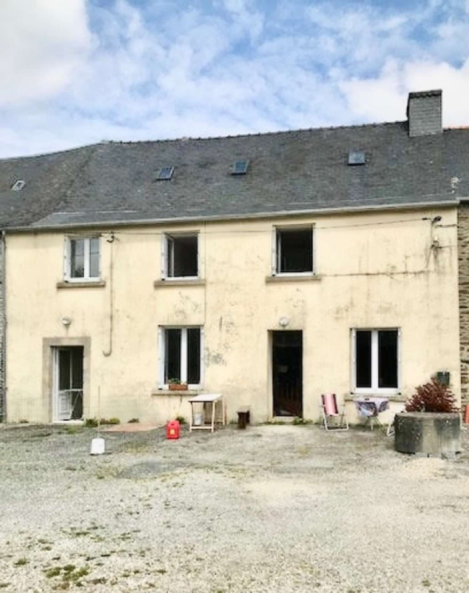  à vendre maison de village Carhaix-Plouguer Finistère 1