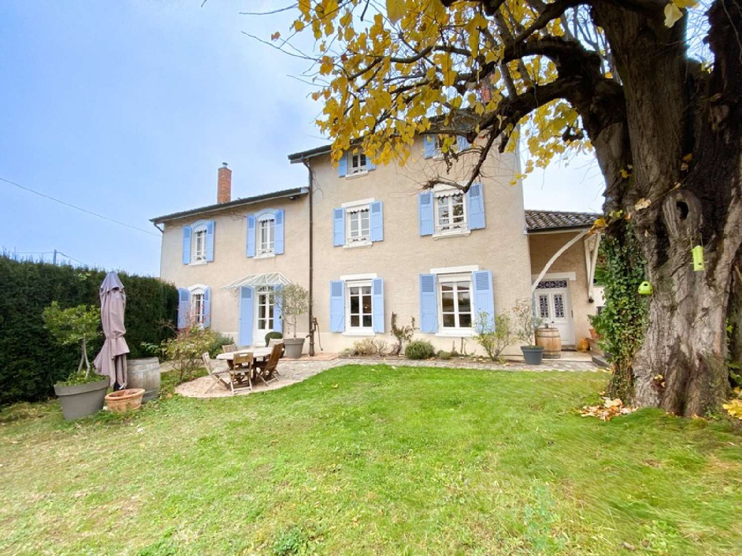  for sale village house Mionnay Ain 1