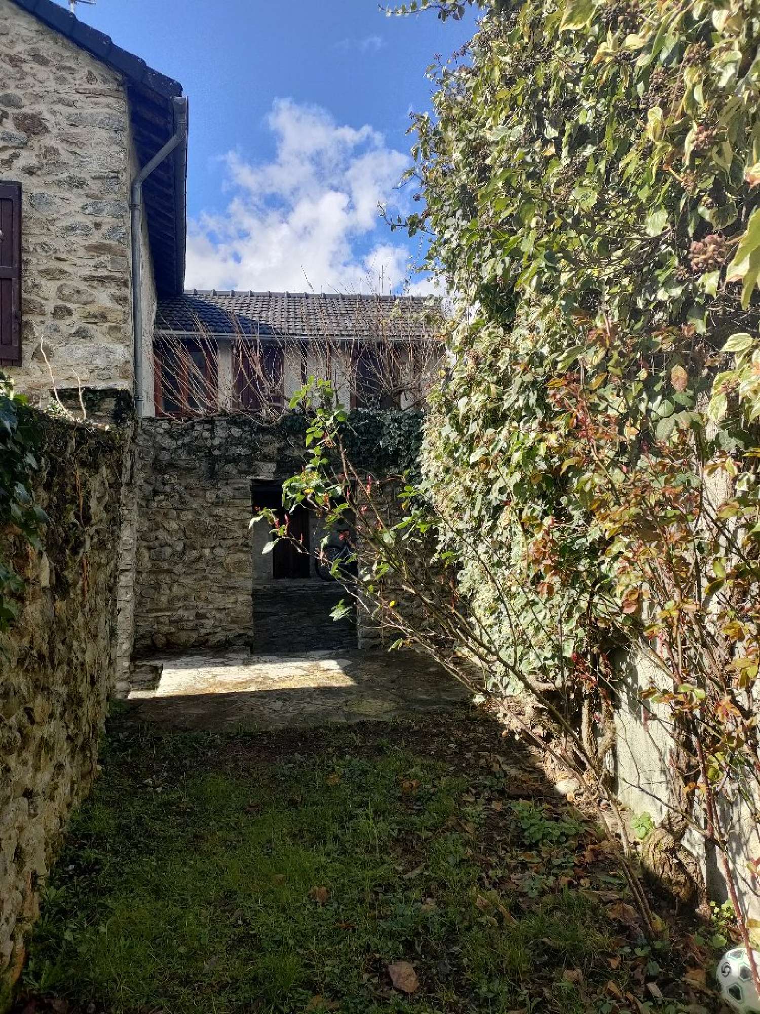  à vendre maison de village Tarascon-sur-Ariège Ariège 2