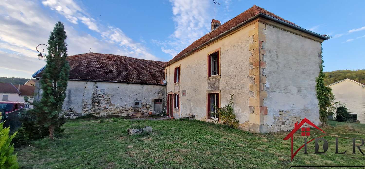 à vendre maison de village Velles Haute-Marne 1
