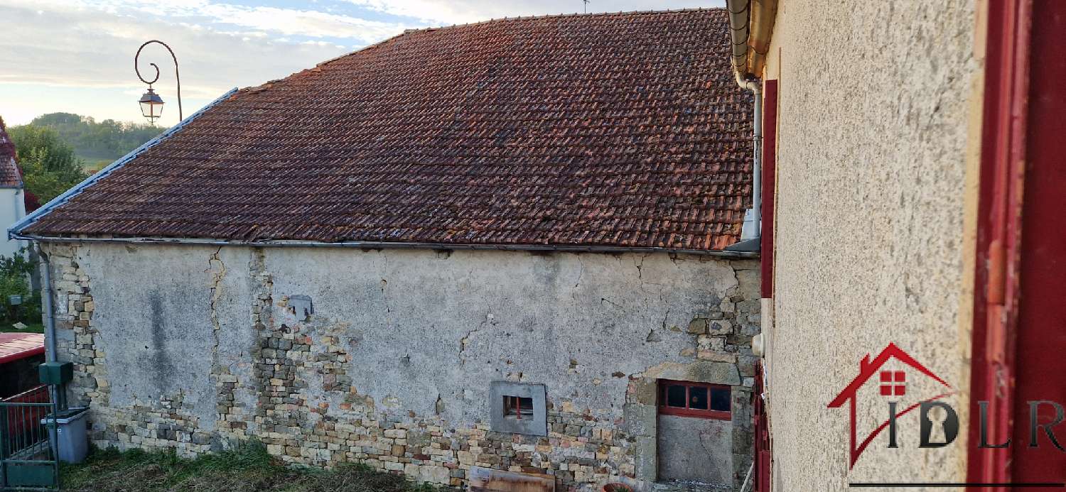  à vendre maison de village Velles Haute-Marne 6