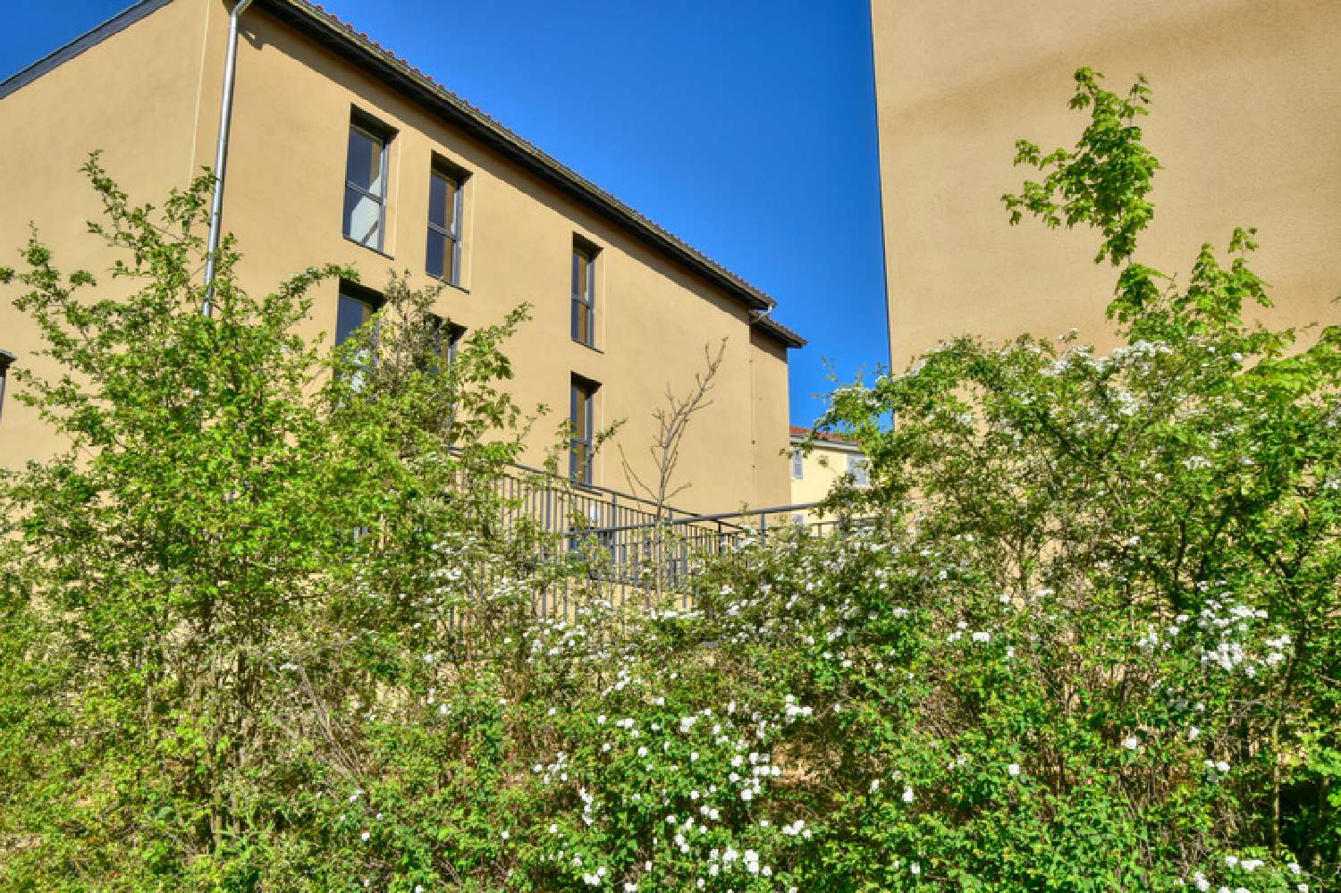  à vendre appartement Dardilly Rhône 4