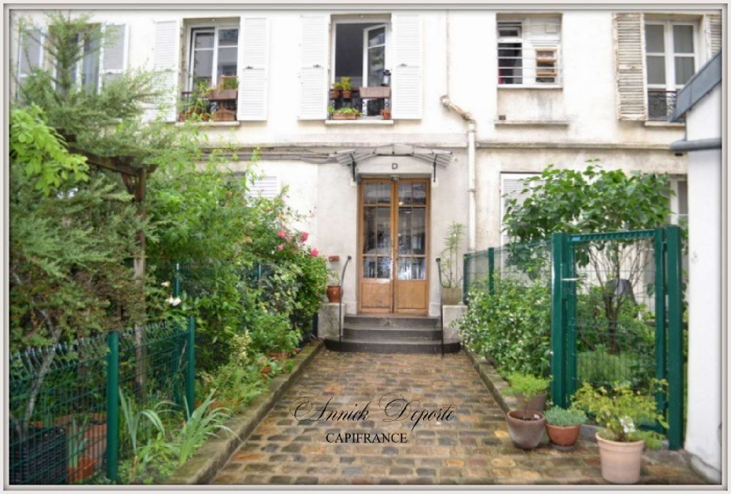  te koop appartement Paris 18e Arrondissement Parijs (Seine) 3