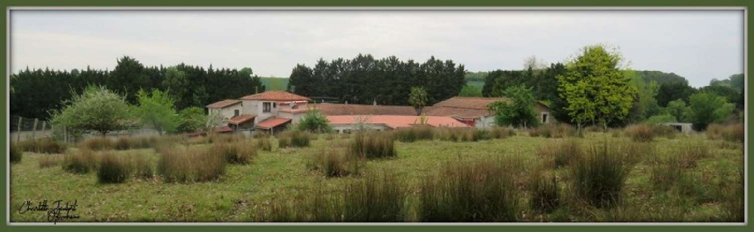  te koop landgoed Porcheresse Charente 1