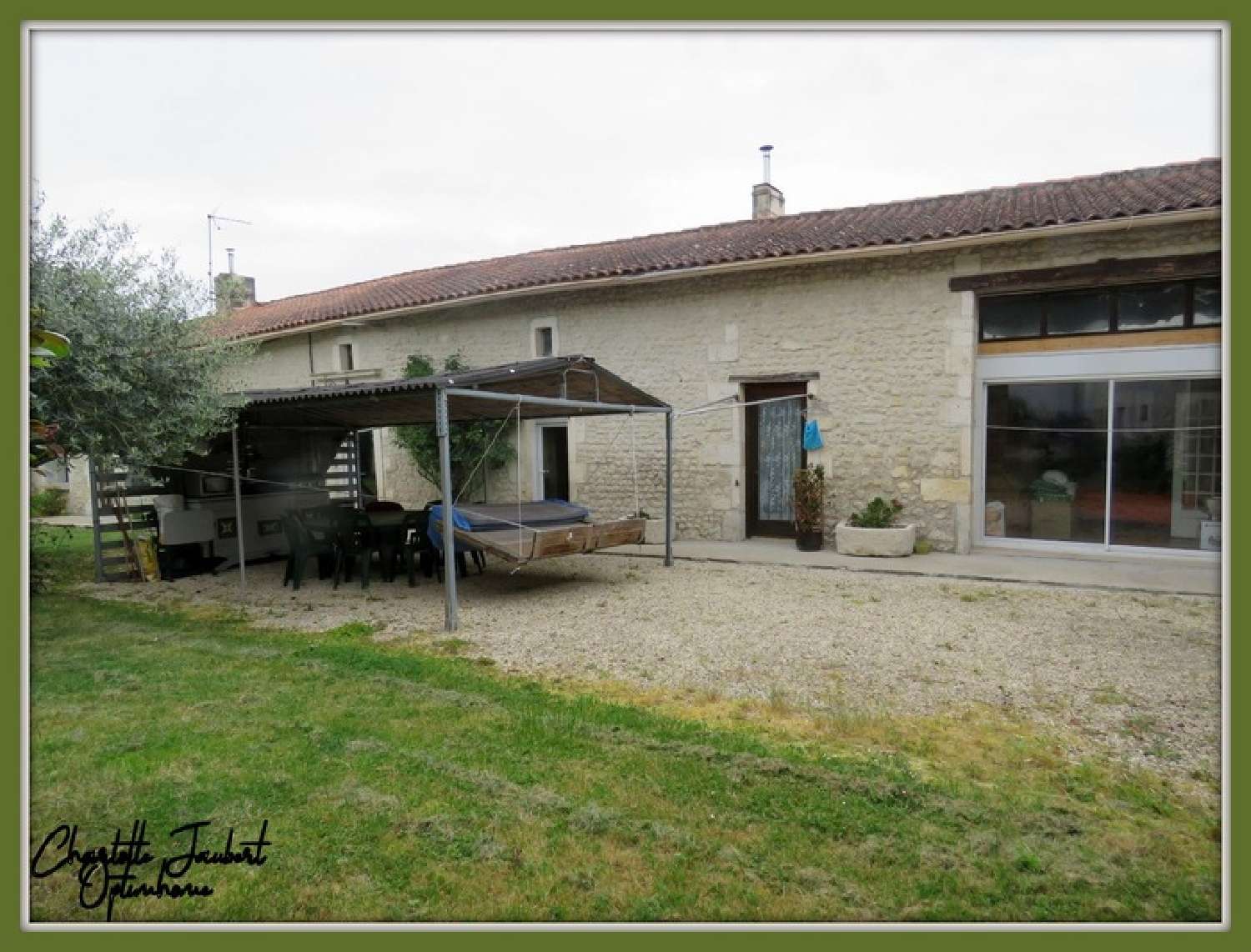  for sale estate Porcheresse Charente 3