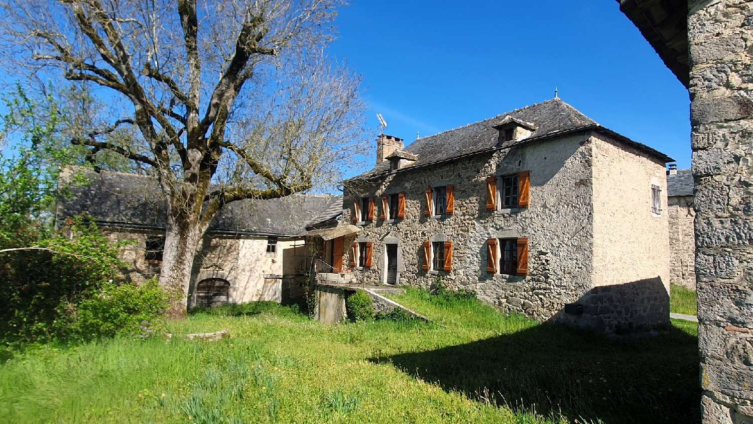 Lunac Aveyron Bauernhof Bild 6854776