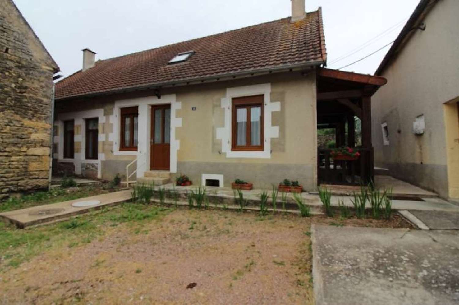  te koop huis Brinon-sur-Beuvron Nièvre 2