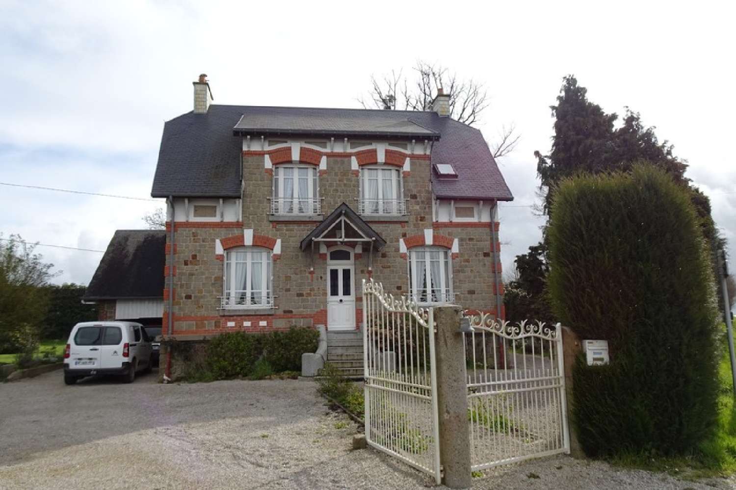  for sale house Briouze Orne 1