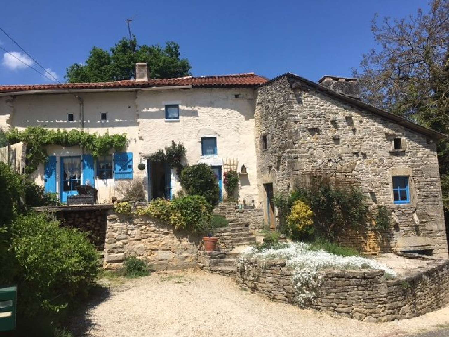  for sale house Chatain Vienne 1