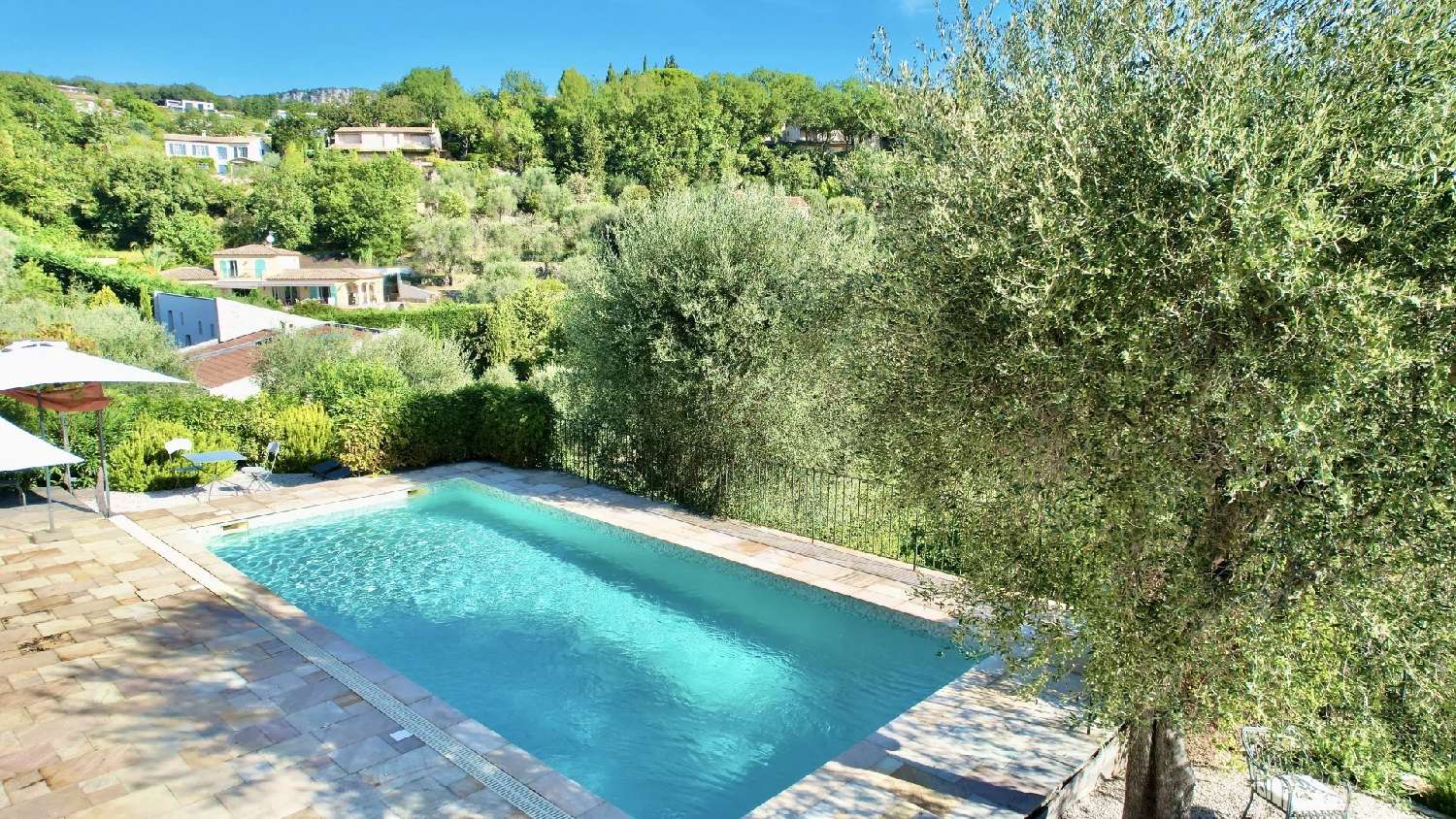  for sale house Châteauneuf-Grasse Alpes-Maritimes 3