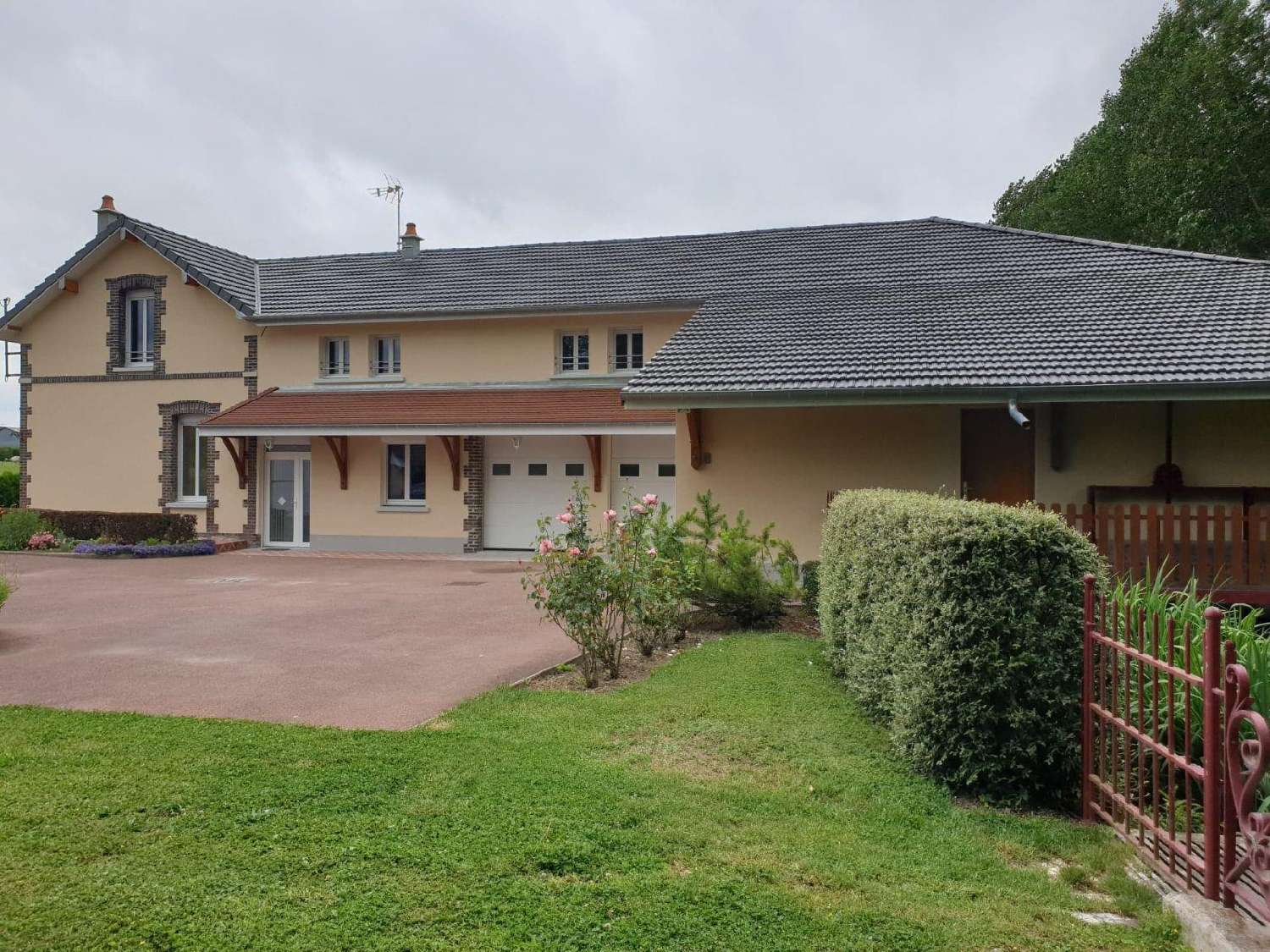  for sale house Jasseines Aube 5