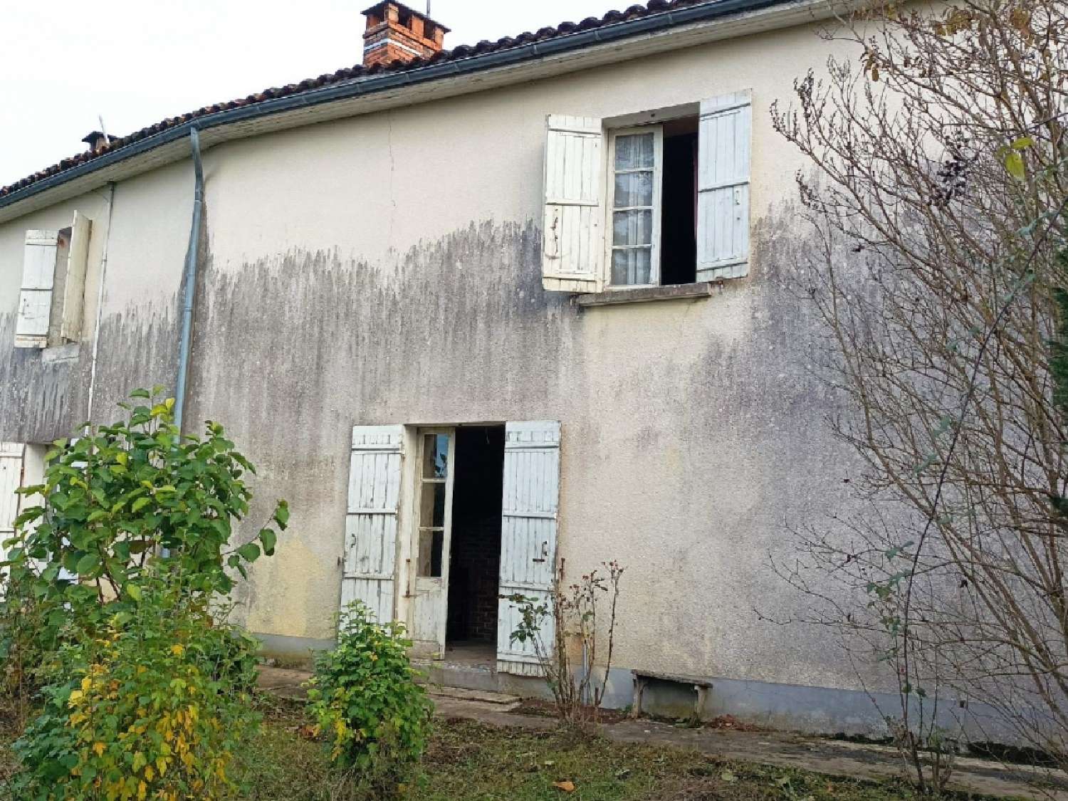  à vendre maison La Chapelle-Montmoreau Dordogne 1