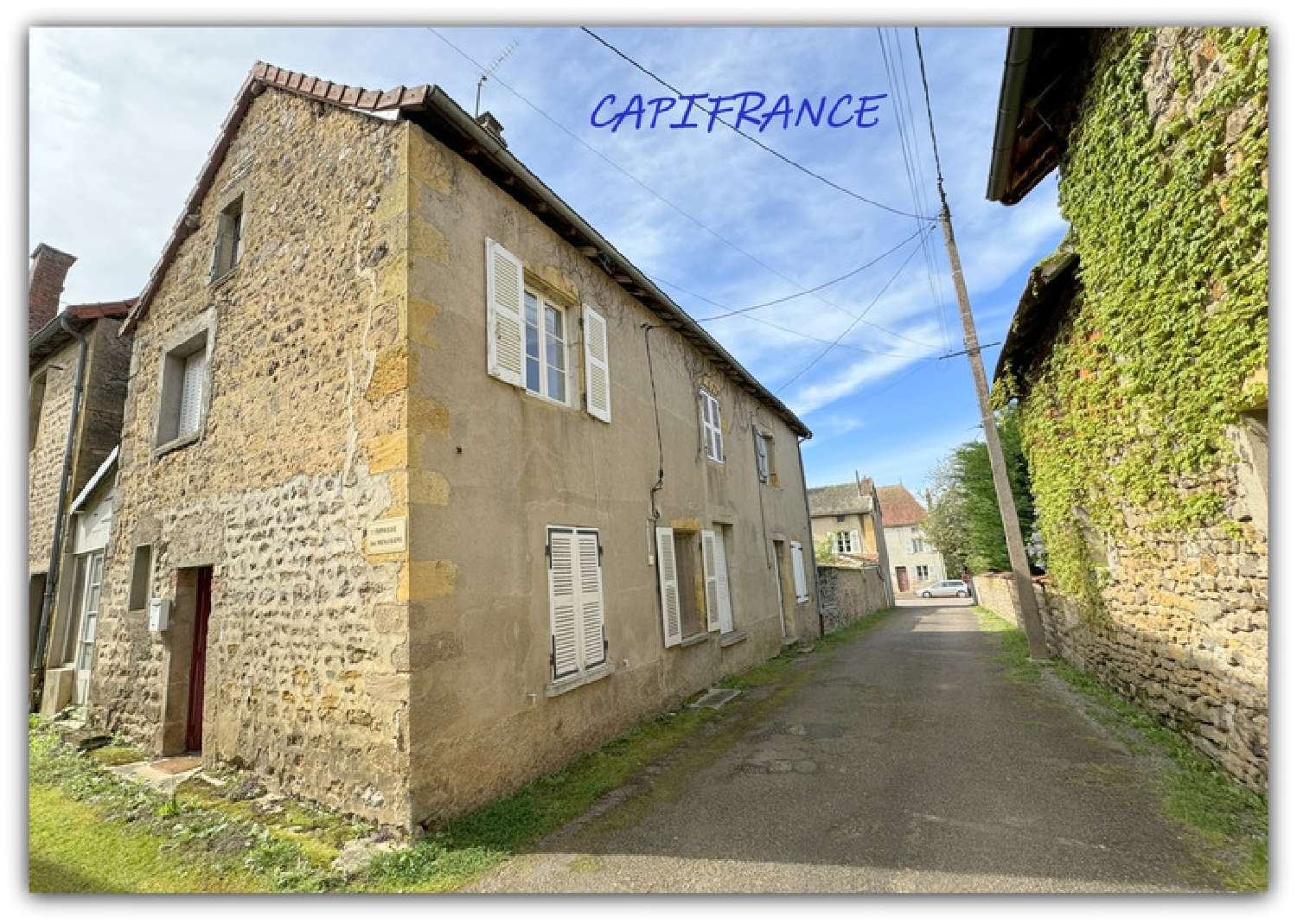  te koop huis La Clayette Saône-et-Loire 1
