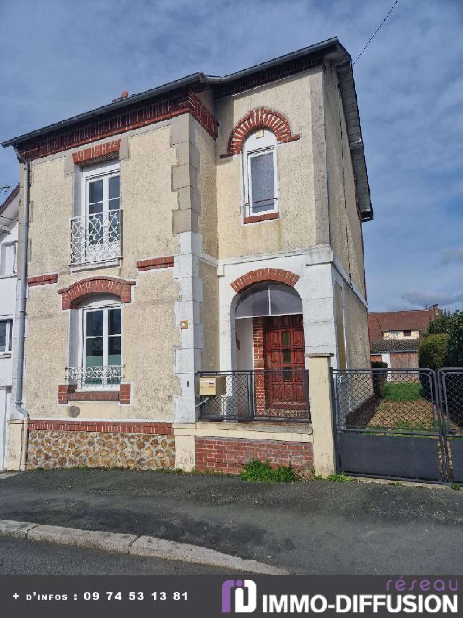  te koop huis La Loupe Eure-et-Loir 1