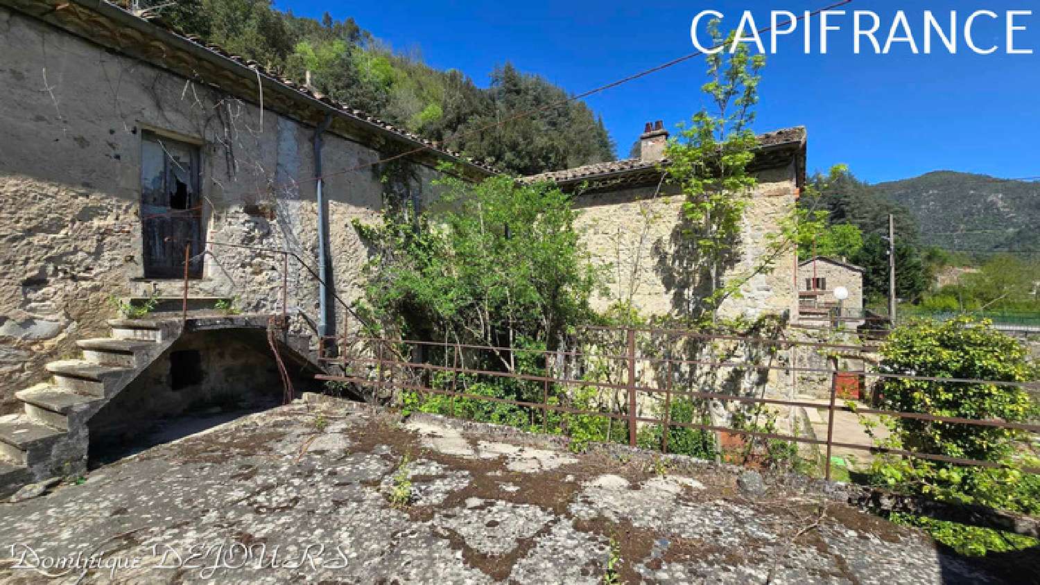  à vendre maison Les Ollières-sur-Eyrieux Ardèche 3