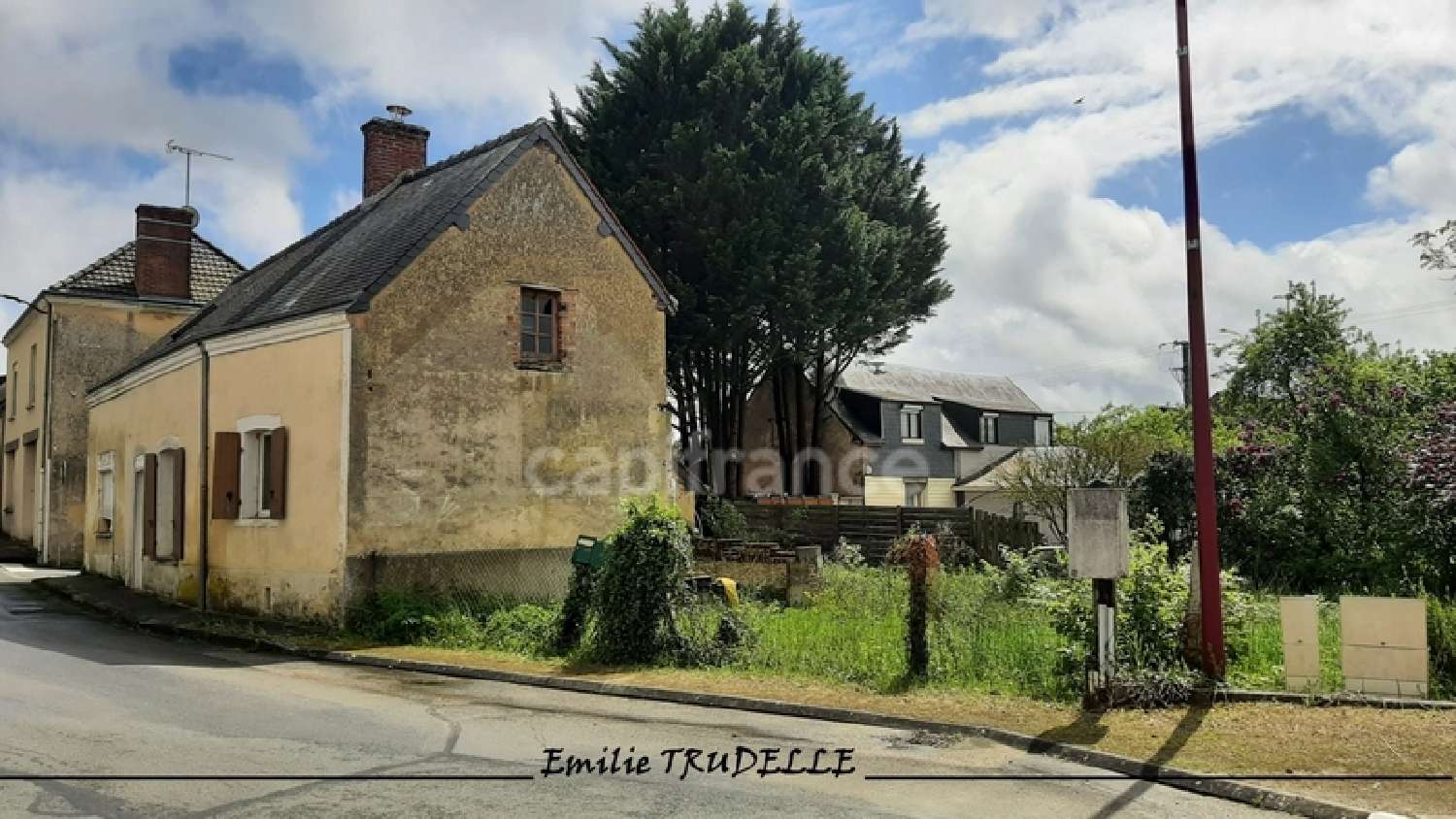  for sale house Maisoncelles Sarthe 1
