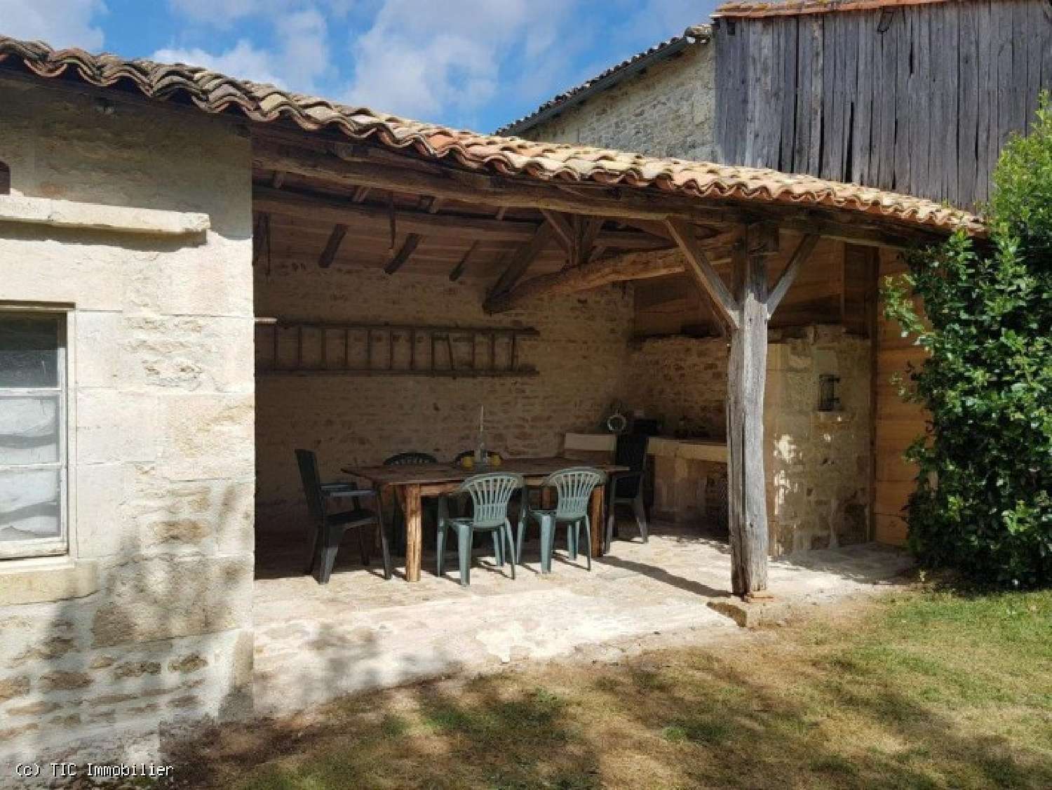  te koop huis Souvigné Charente 6