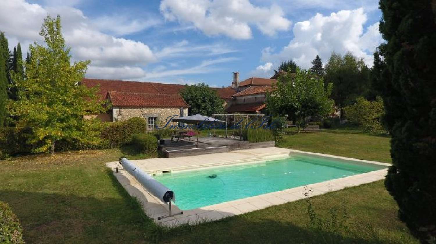  te koop huis Montrem Dordogne 2