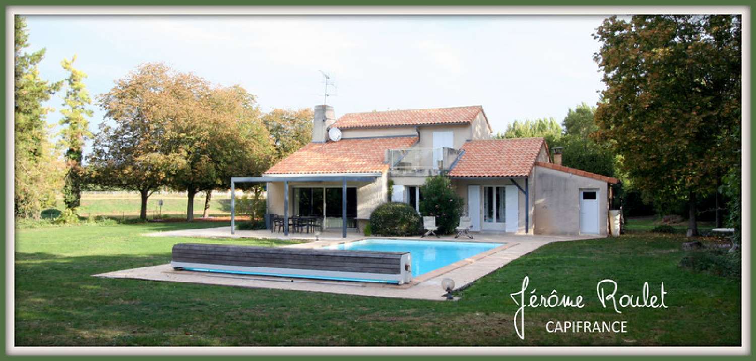  for sale house Neuville-De-Poitou Vienne 3