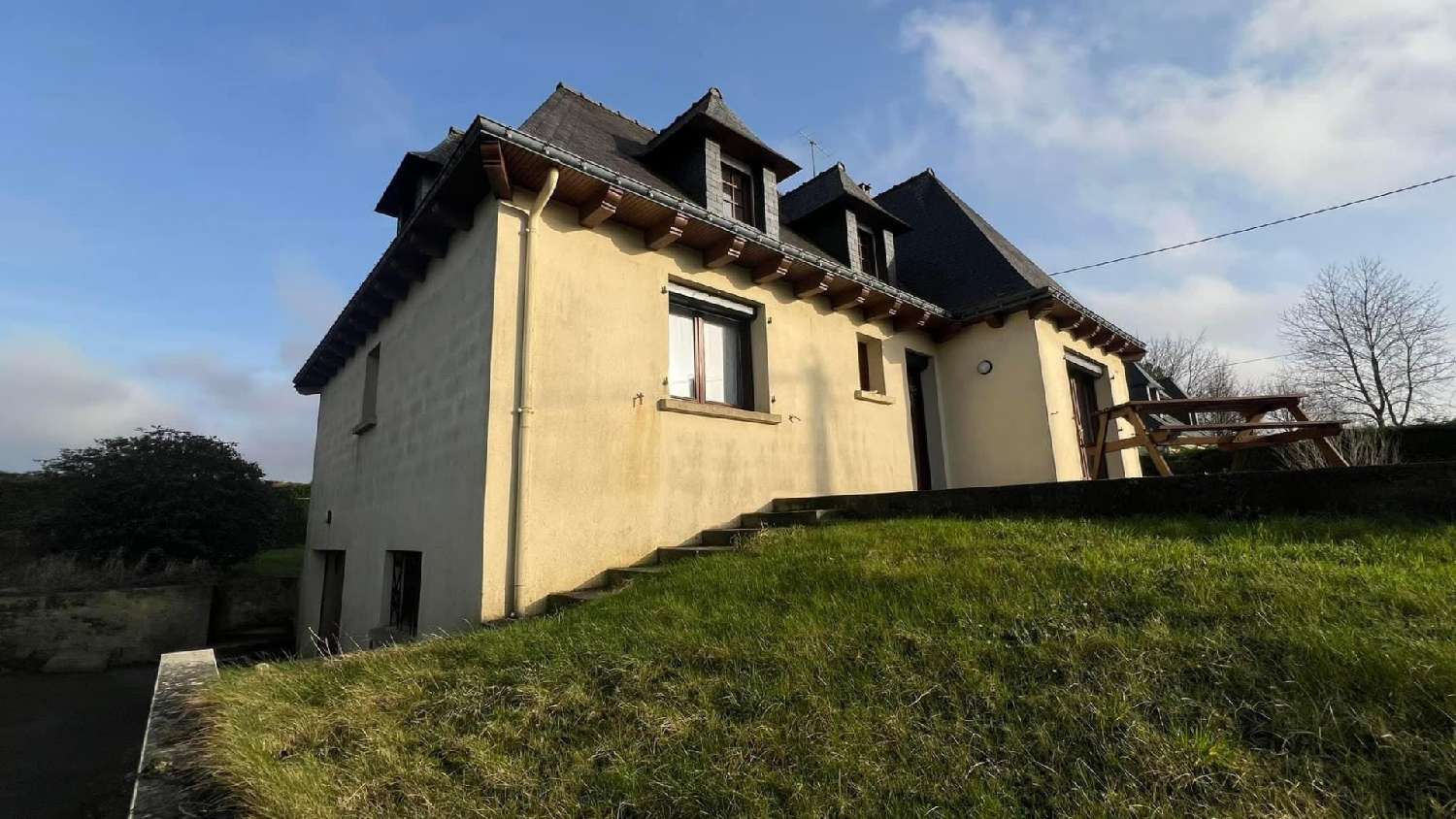  for sale house Pontivy Morbihan 3