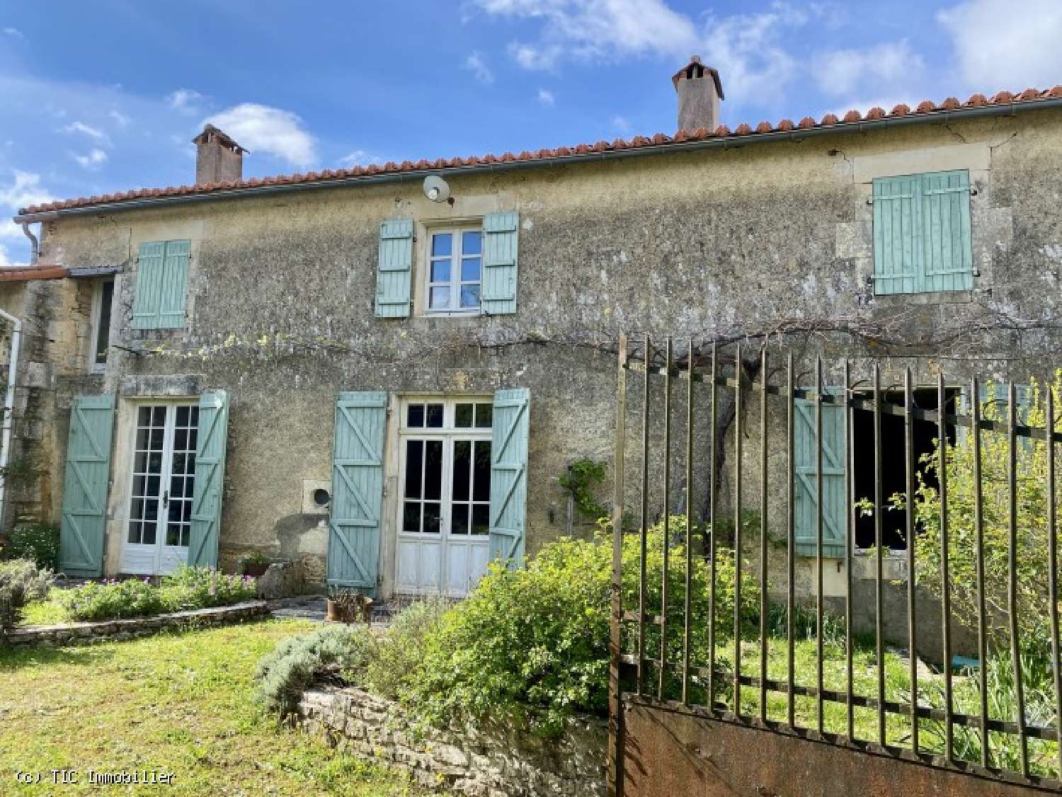  for sale house Villegats Charente 5