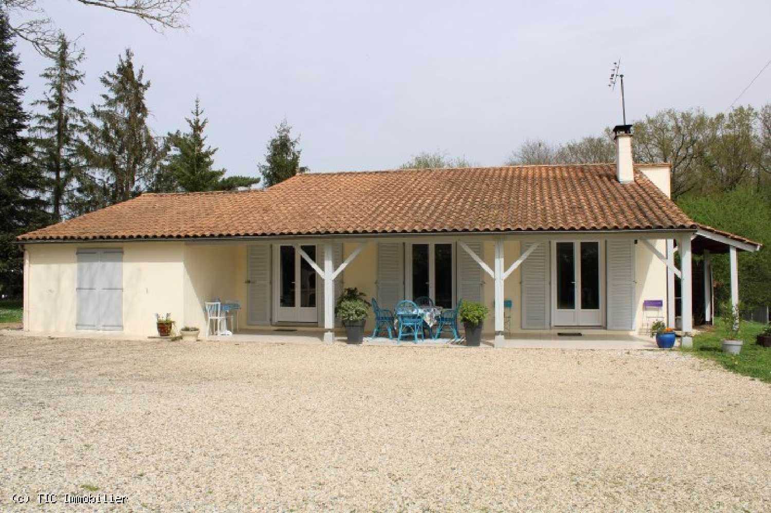  te koop huis Ruffec Charente 2