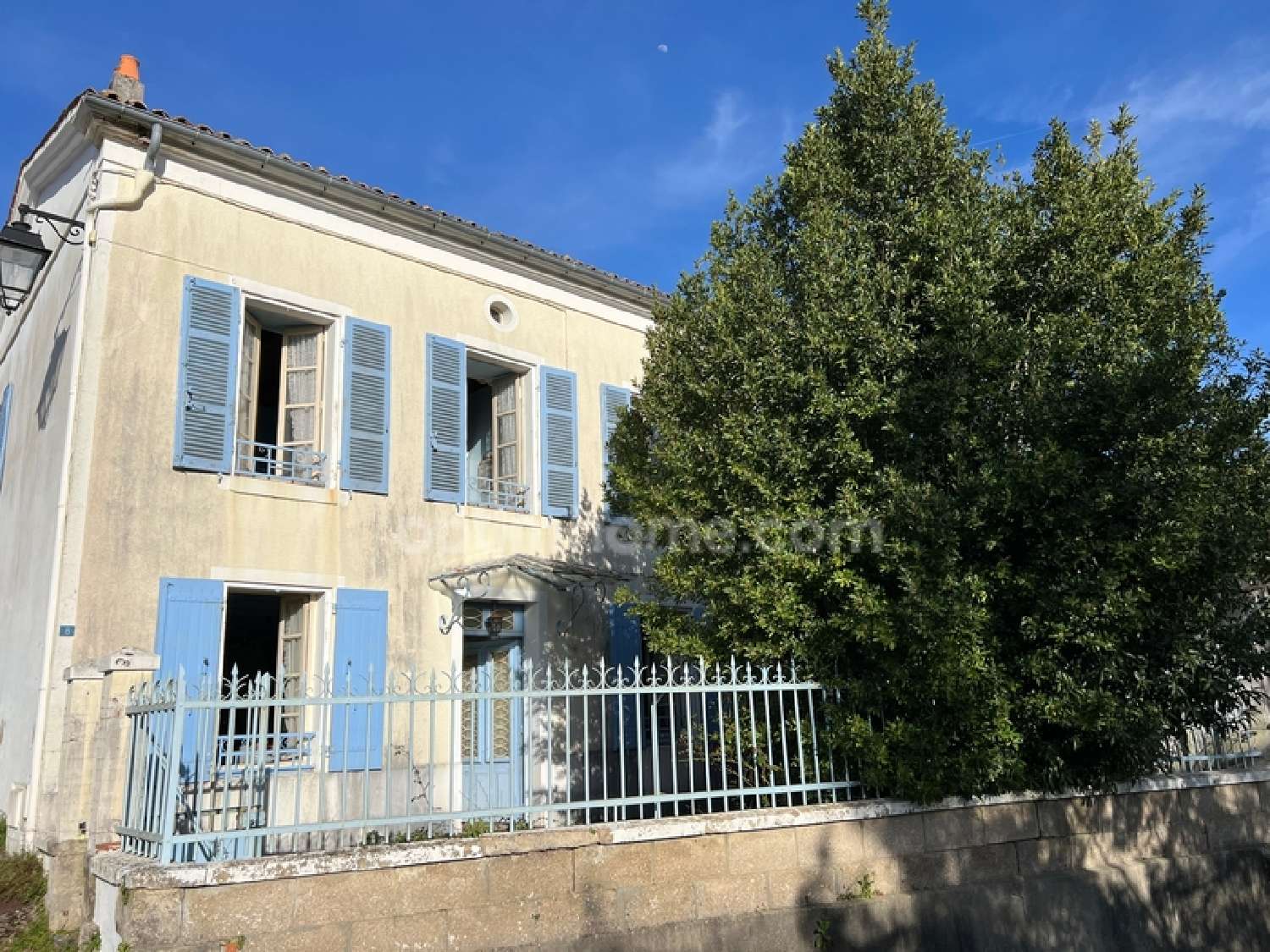  à vendre maison Saint-Bris-des-Bois Charente-Maritime 1