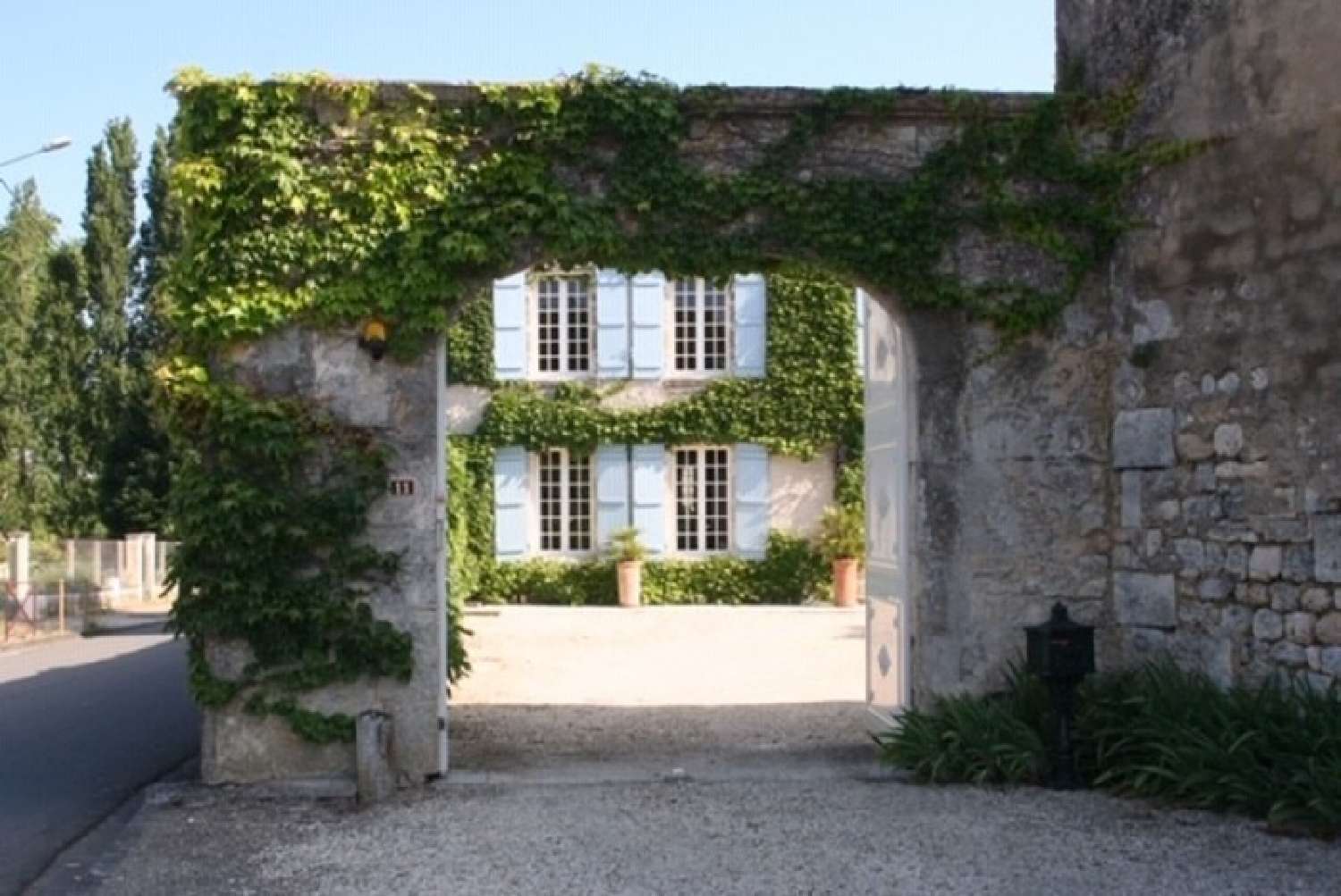  te koop huis Saint-Estèphe Charente 4