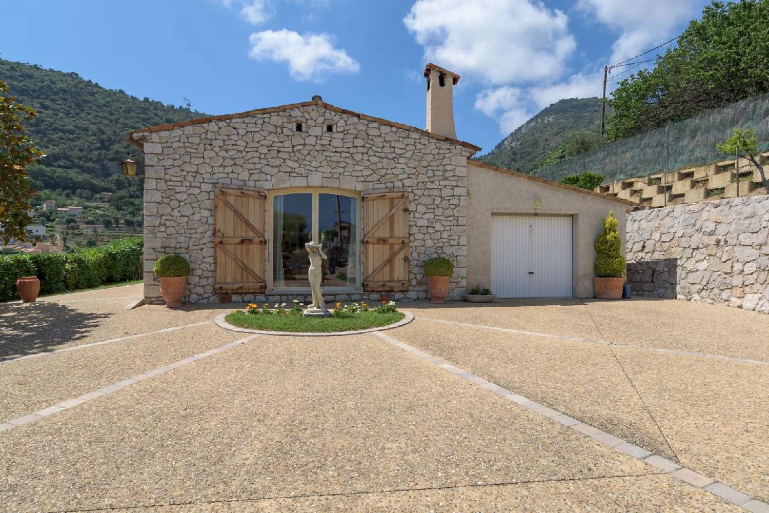  à vendre villa Falicon Alpes-Maritimes 8
