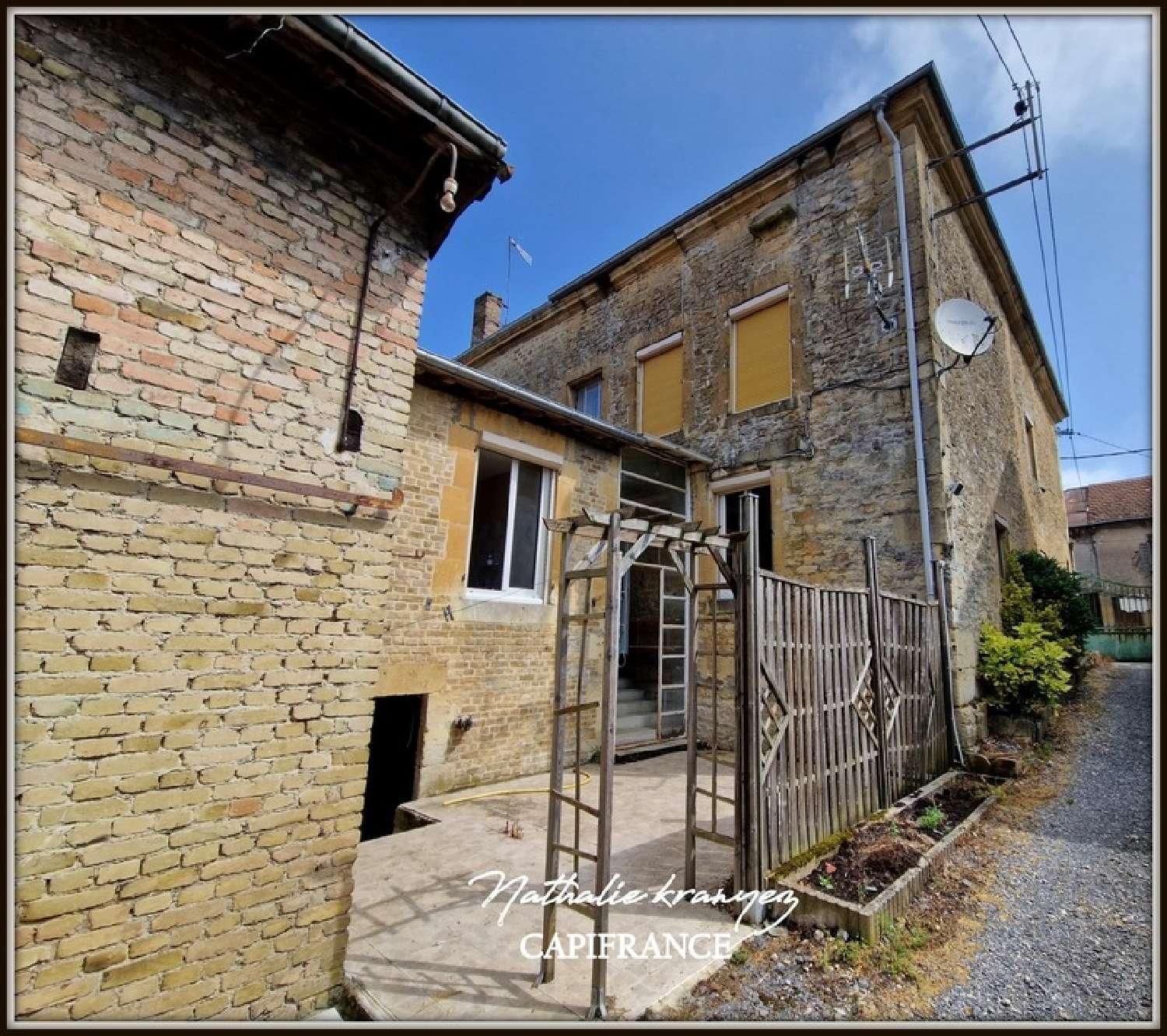  kaufen Dorfhaus Attigny Ardennes 1