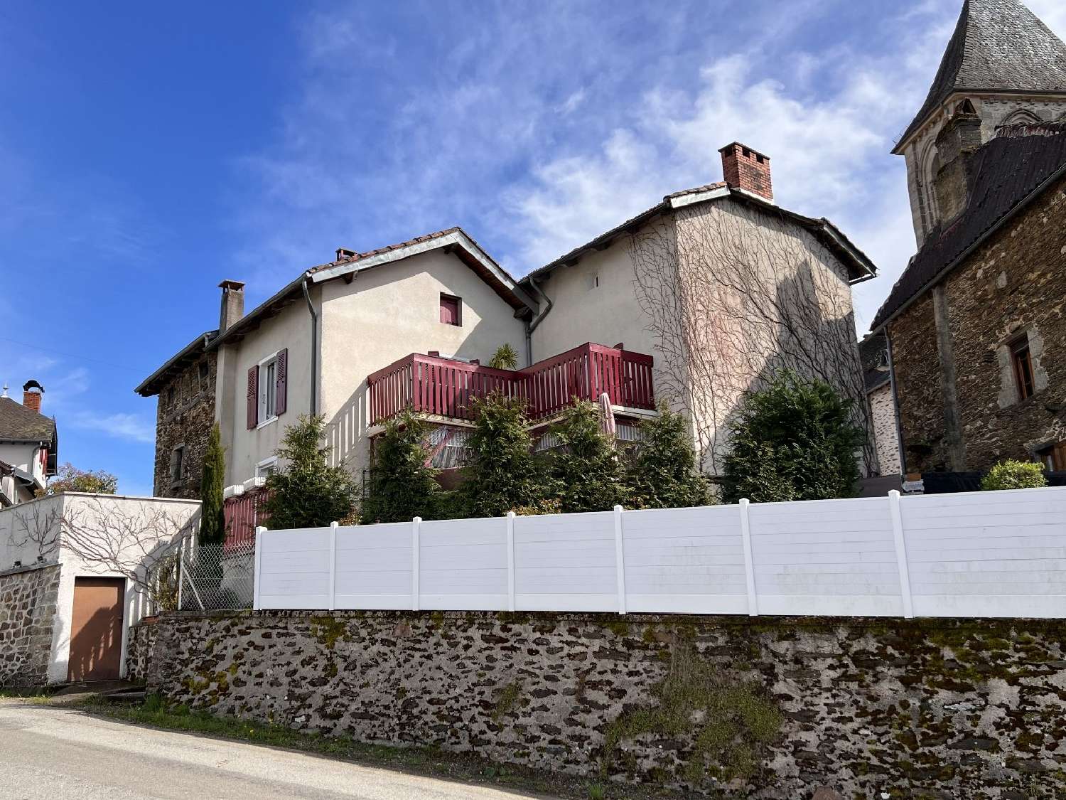  kaufen Dorfhaus Leynhac Cantal 2