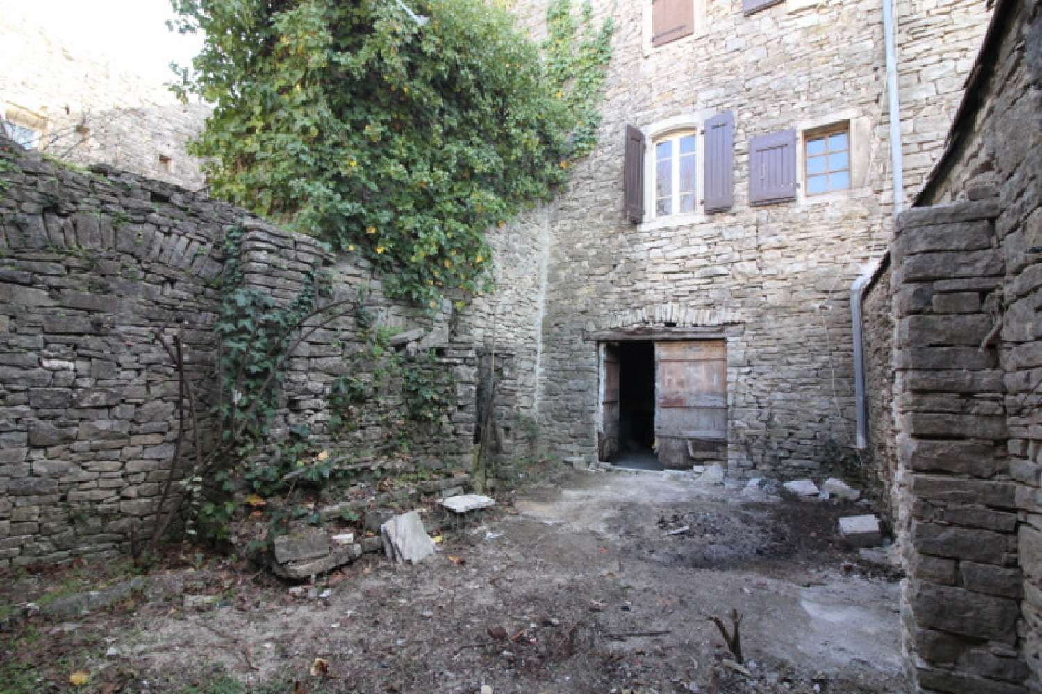  à vendre maison de village Pompignan Gard 2