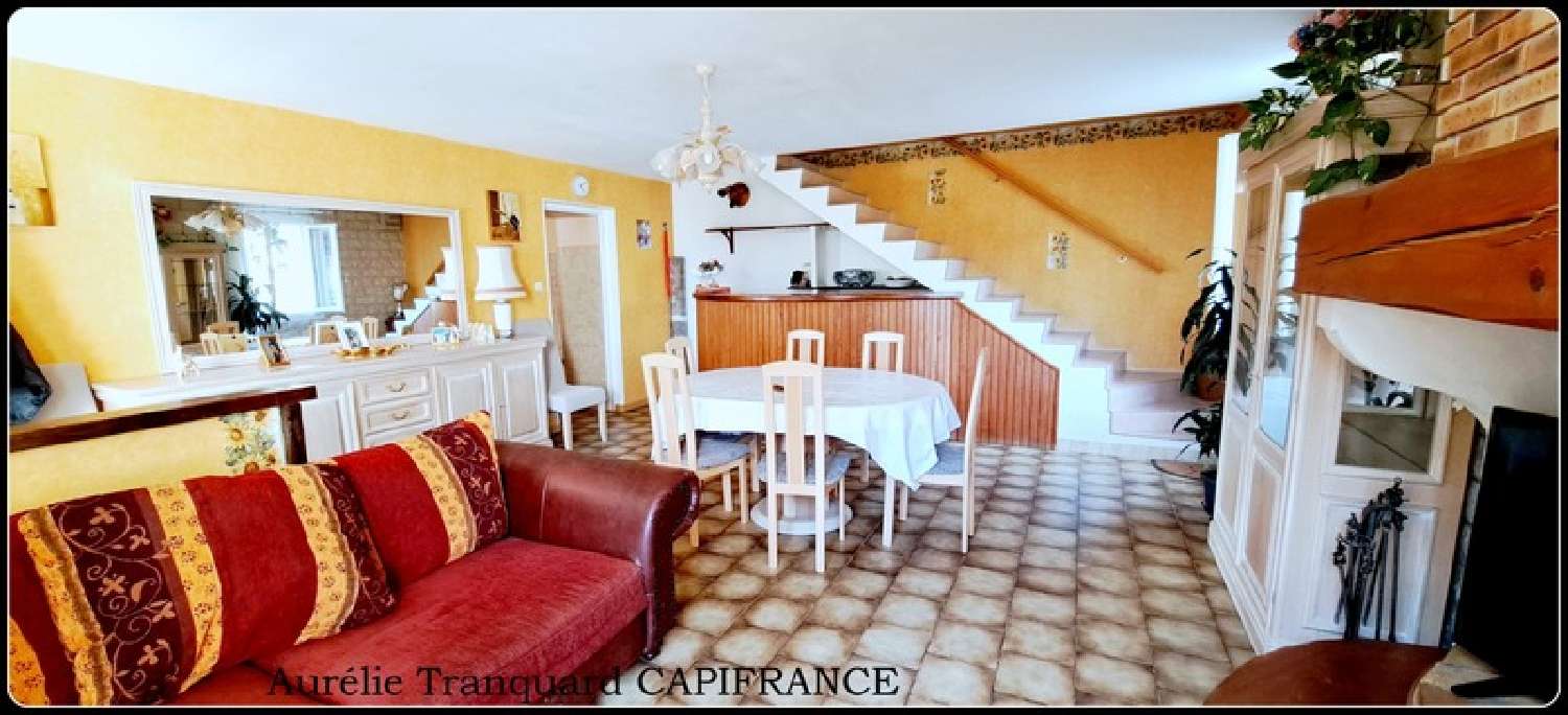  for sale village house Saint-Jean-d'Angély Charente-Maritime 3