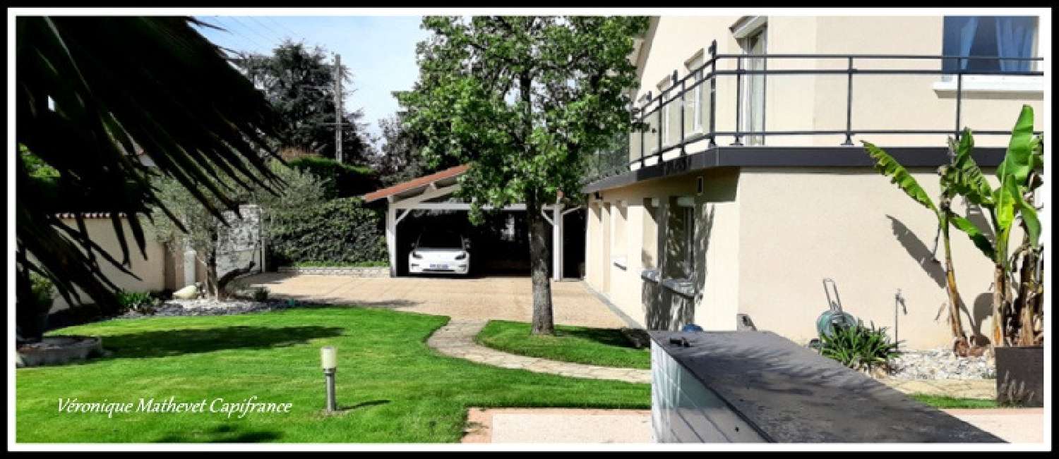  for sale estate Veauche Loire 3