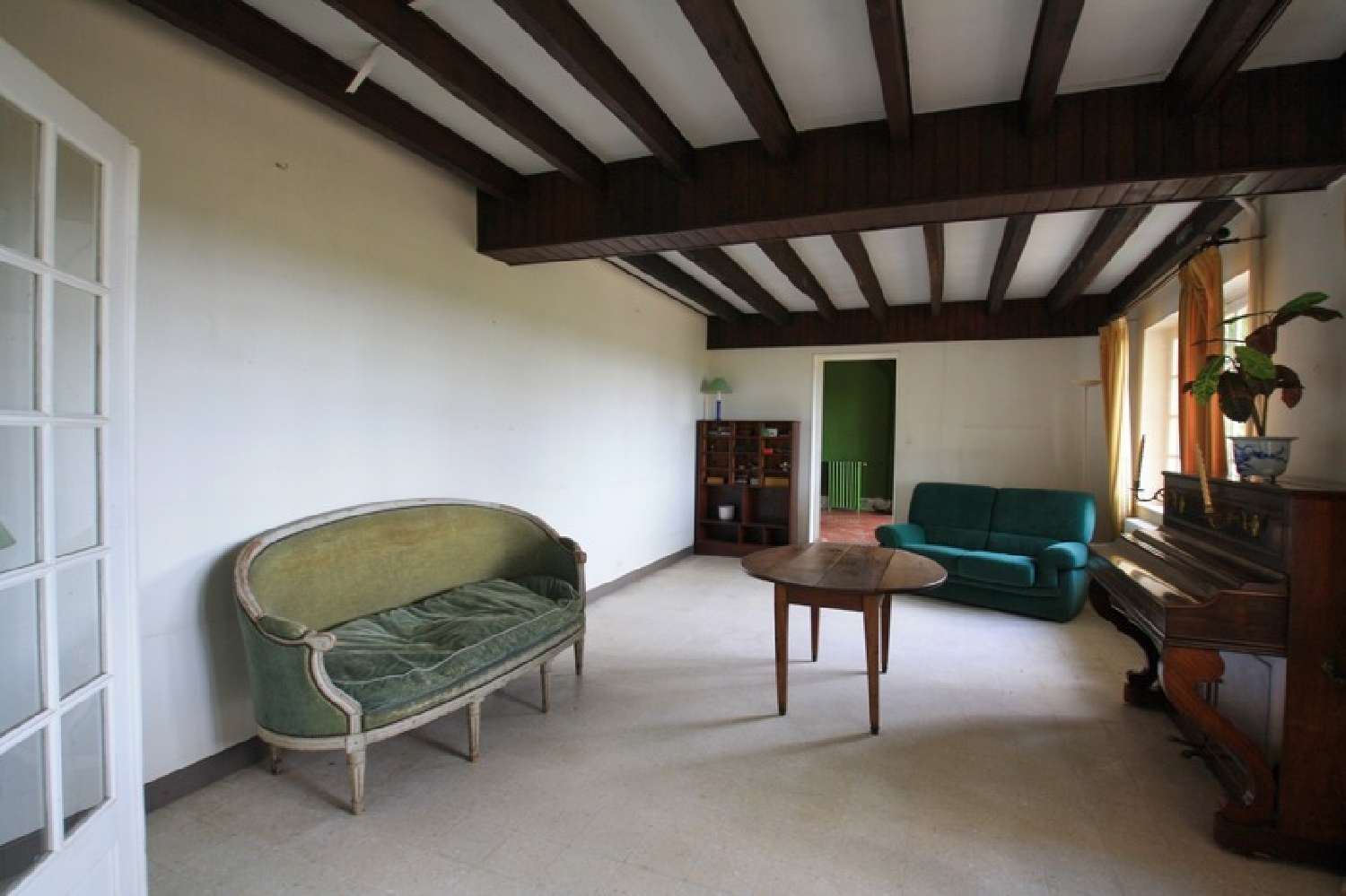 for sale farm in NeuillyleRéal, region Allier Franimo