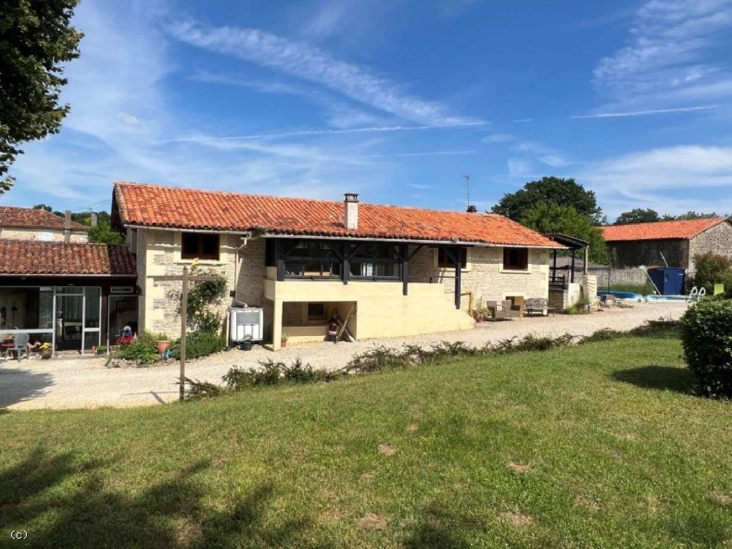 Chenon Charente house foto 6873429