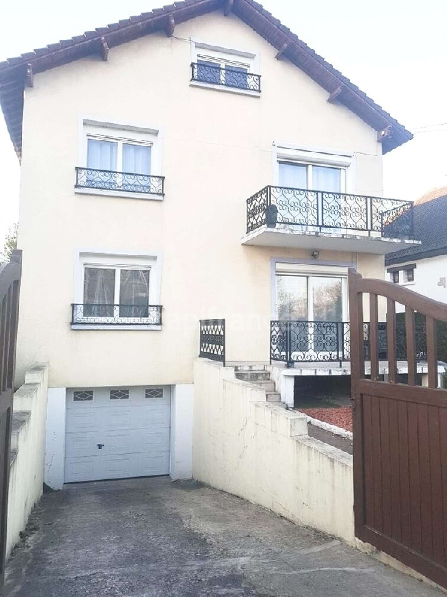  for sale house Gargenville Yvelines 1