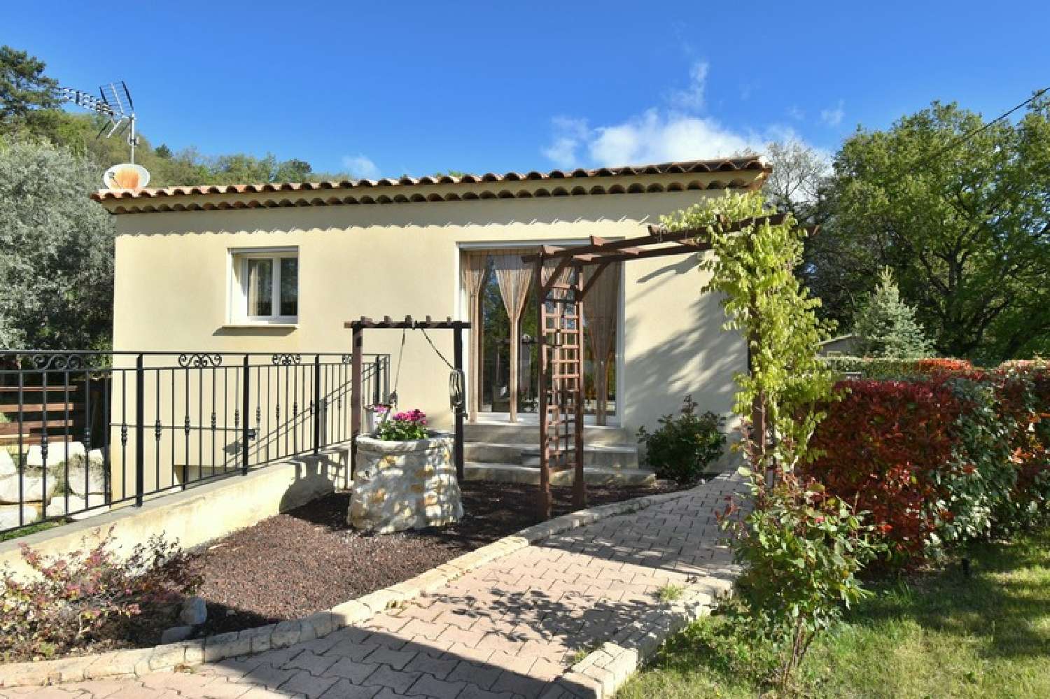  à vendre maison Mézel Alpes-de-Haute-Provence 2