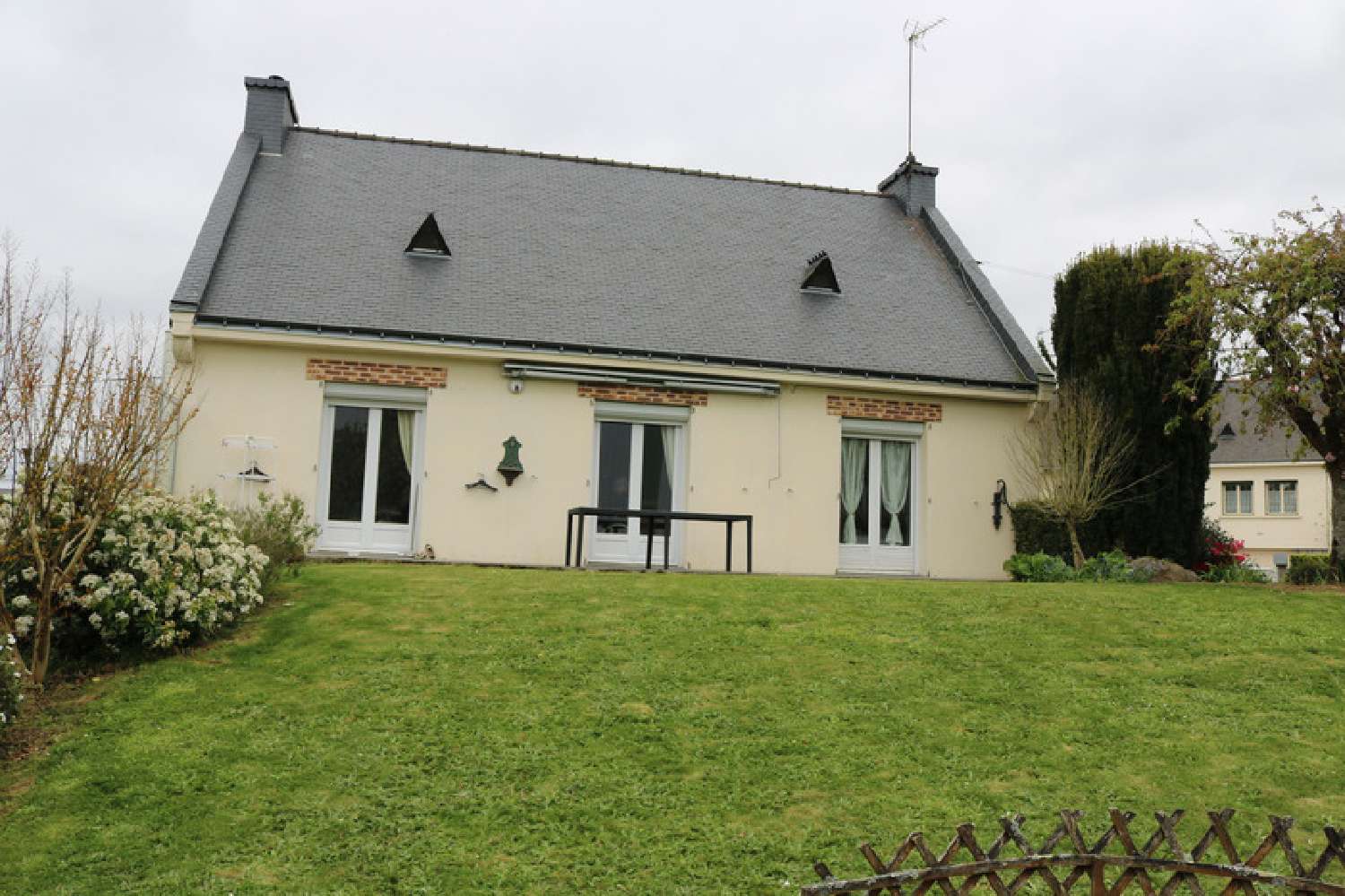  à vendre maison Noyal-Pontivy Morbihan 1