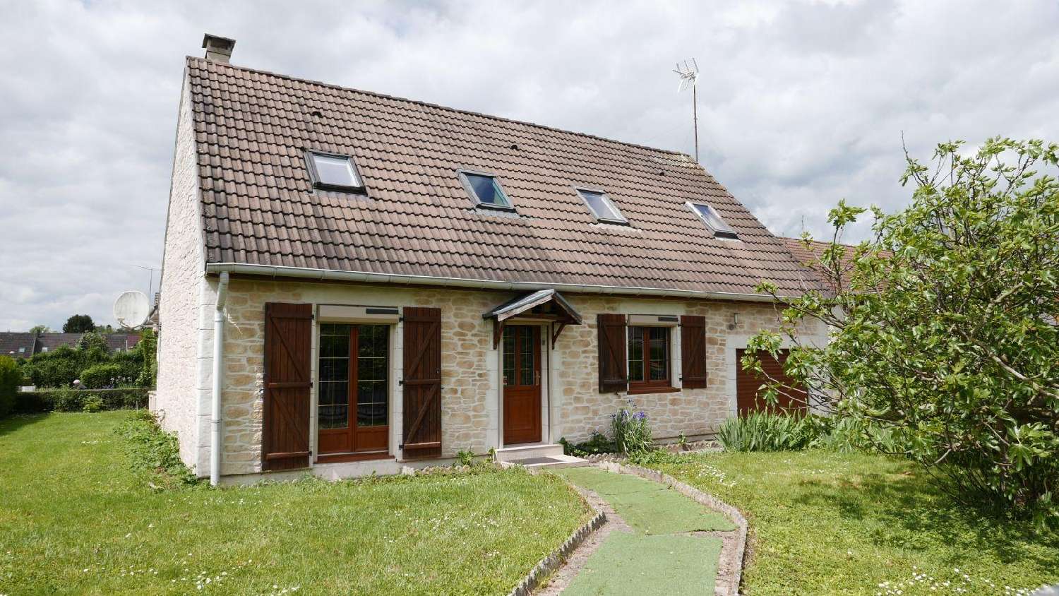  for sale house Rethel Ardennes 1